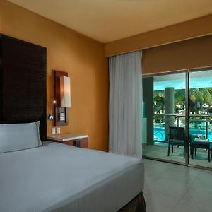 Suite Private Pool